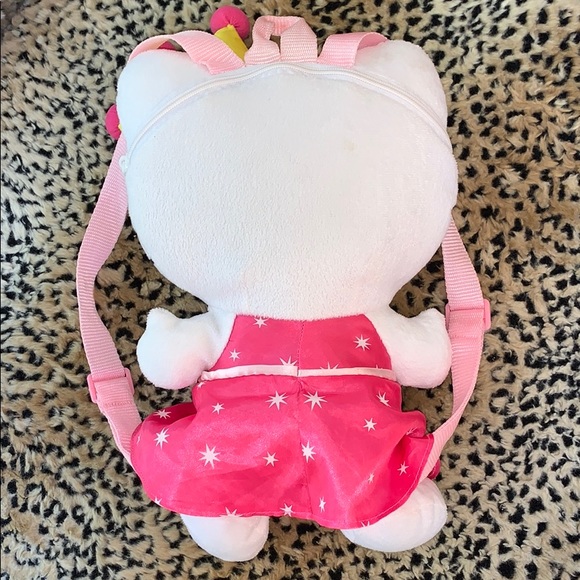 💕HELLO KITTY PLUSH BACKPACK💕 - Picture 3 of 4